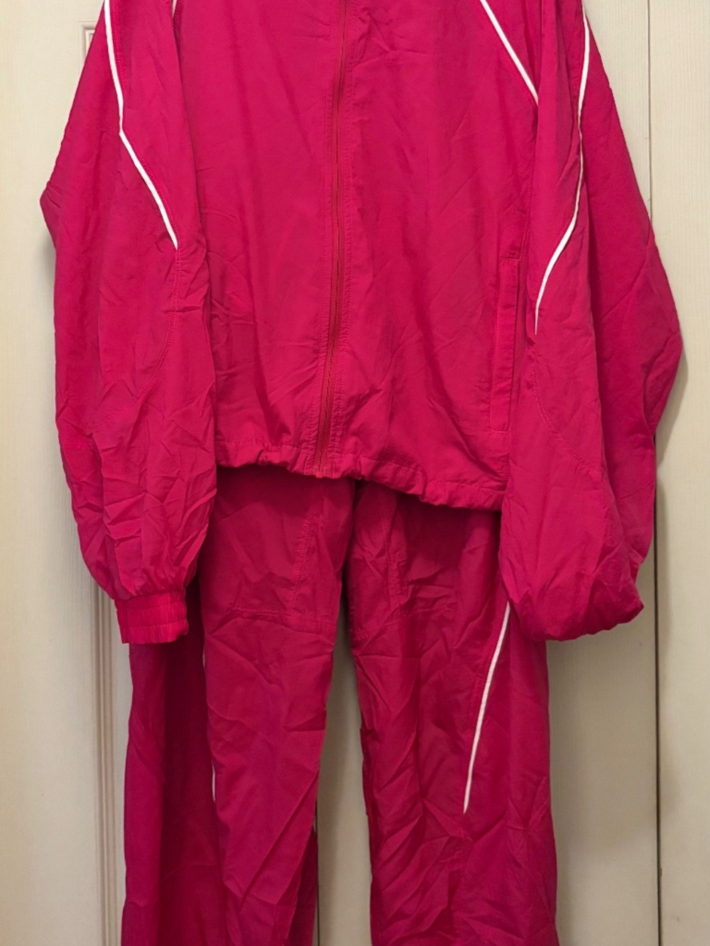 Lululemon jogging suit two piece. Like new. Pants Size 4. Jacket Size 2.